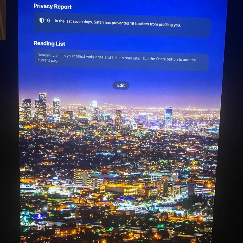 ipad pro - Picture 2 of 2